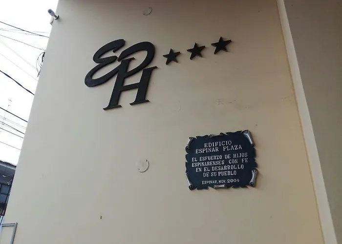 Plaza 3* Espinar
